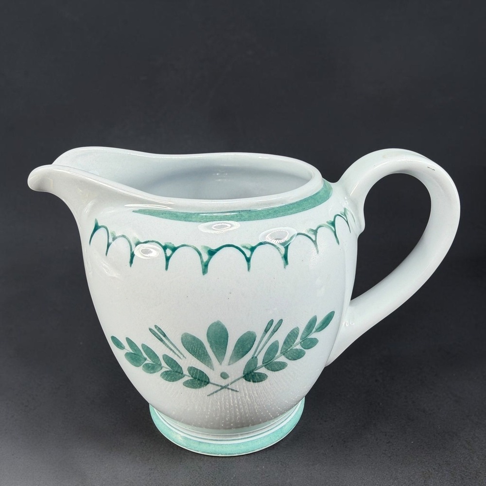 Arabia Finland Creamer Pitcher Green Floral Scalloped Leaf Ceramic‎ Made Finland